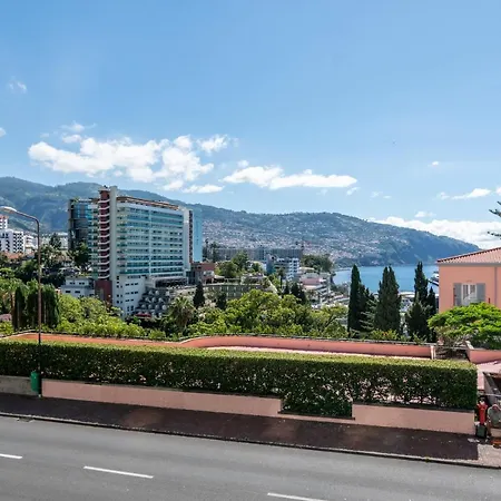 106 - Two Bedroom * Funchal (Madeira)