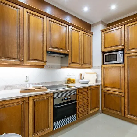 106 - Two Bedroom * Funchal (Madeira)