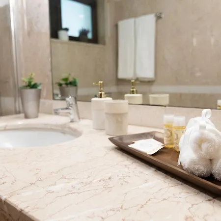 106 - Two Bedroom * Funchal (Madeira)