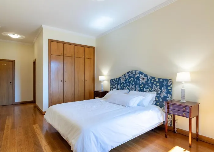 106 - Two Bedroom 公寓 *